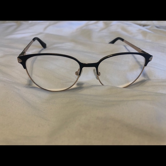 GUESS eyeglasses - Picture 2 of 7